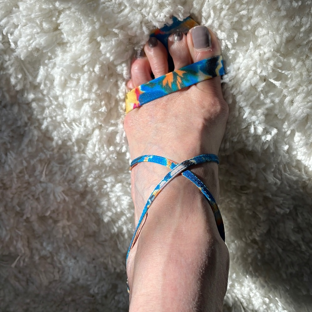 Womens shoes.